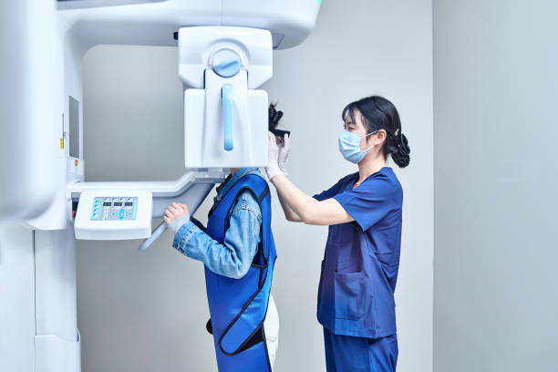 Best Emergency Tooth Extraction in Whitewater, CA